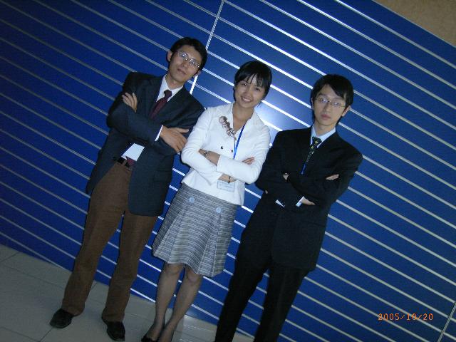 Trying to look cool~~~