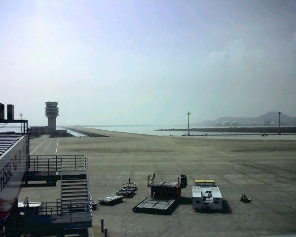 修建在海中的澳門機場