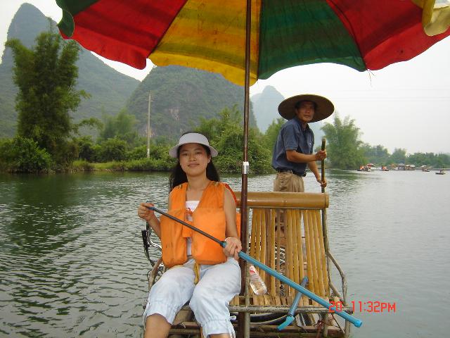 水戰(zhàn)后持水槍小憩